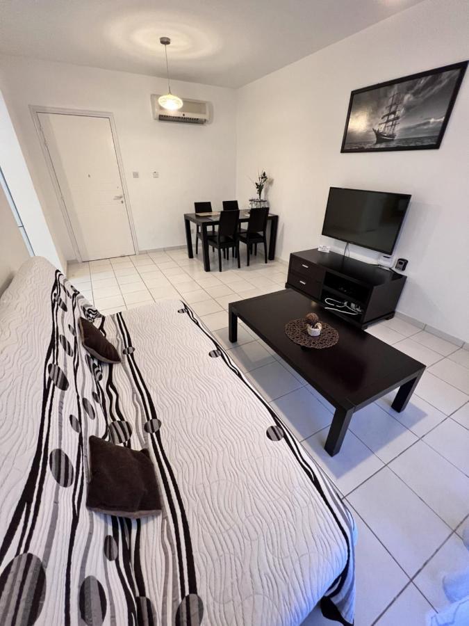 Iris Village بافوس المظهر الخارجي الصورة