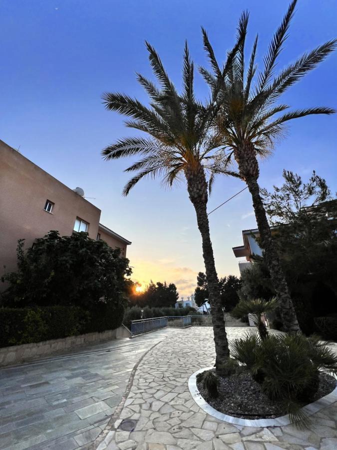 Iris Village بافوس المظهر الخارجي الصورة