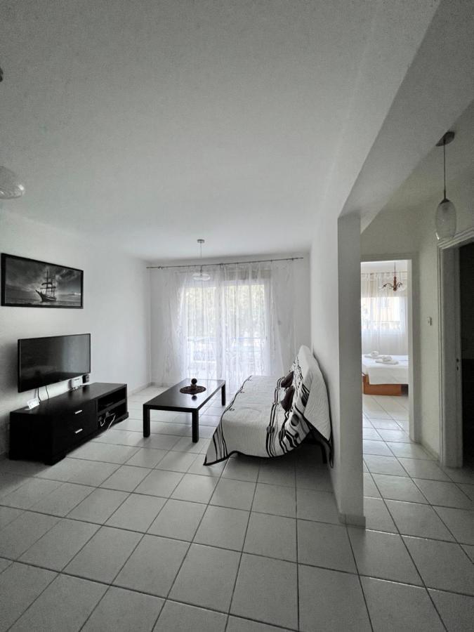 Iris Village بافوس المظهر الخارجي الصورة
