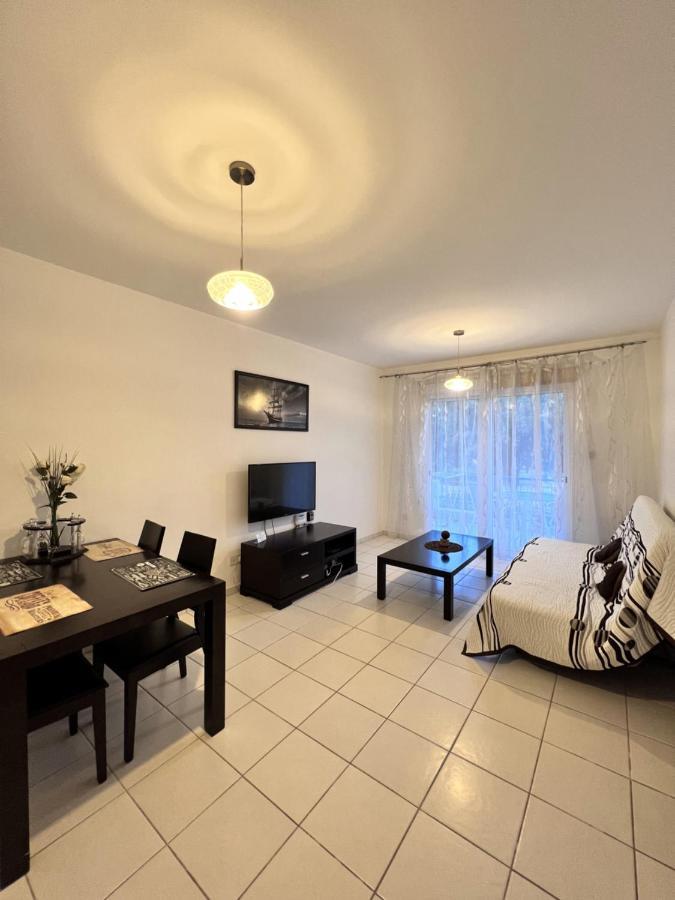 Iris Village بافوس المظهر الخارجي الصورة
