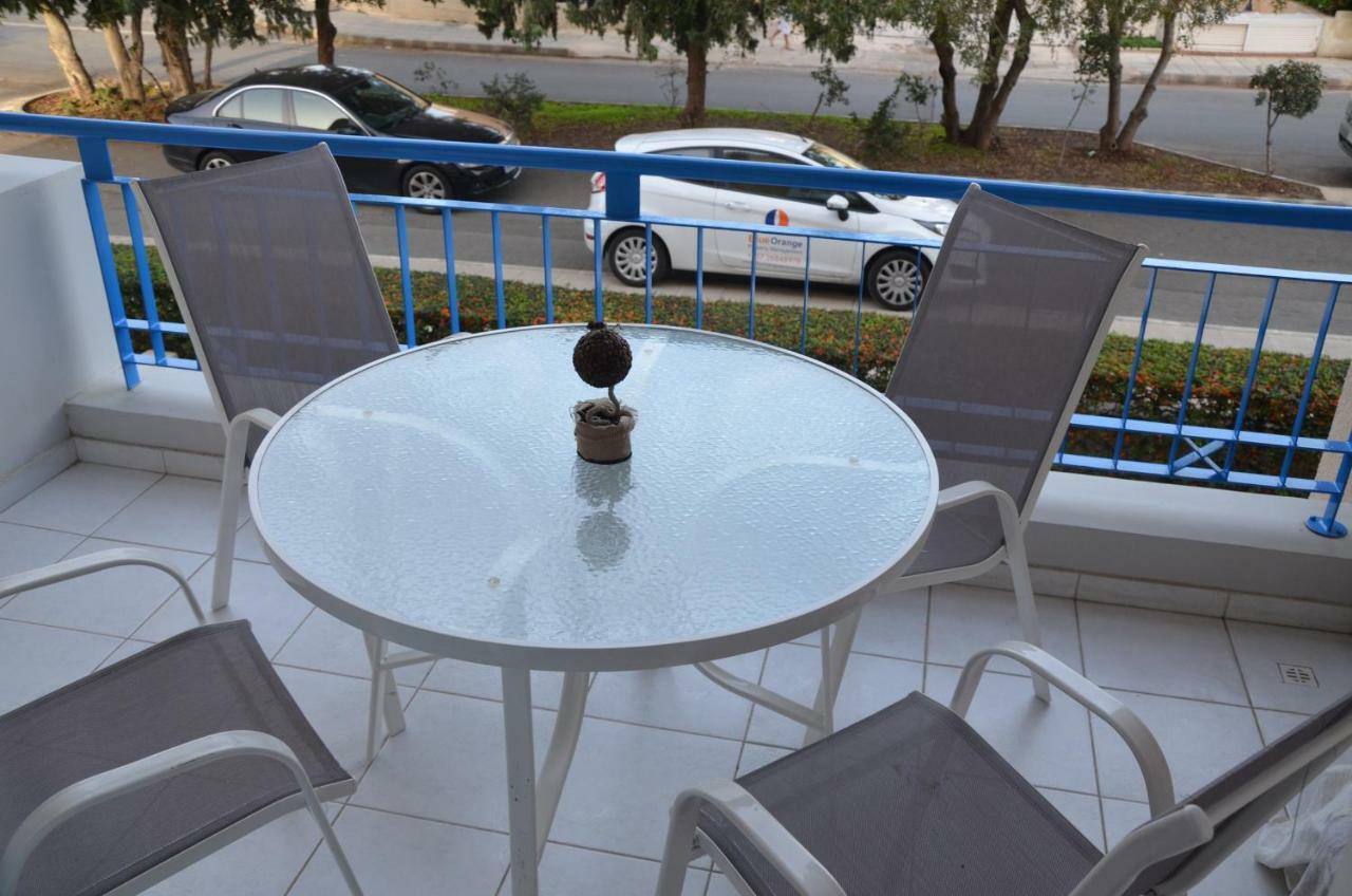 Iris Village بافوس المظهر الخارجي الصورة